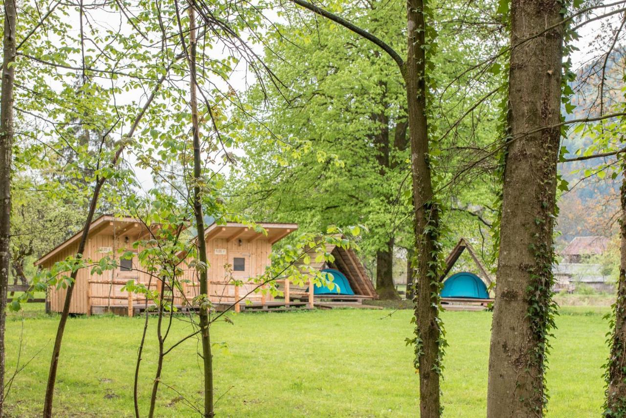Kamp Na Otoku - Ljubno Ob Savinji Hotel Exterior photo