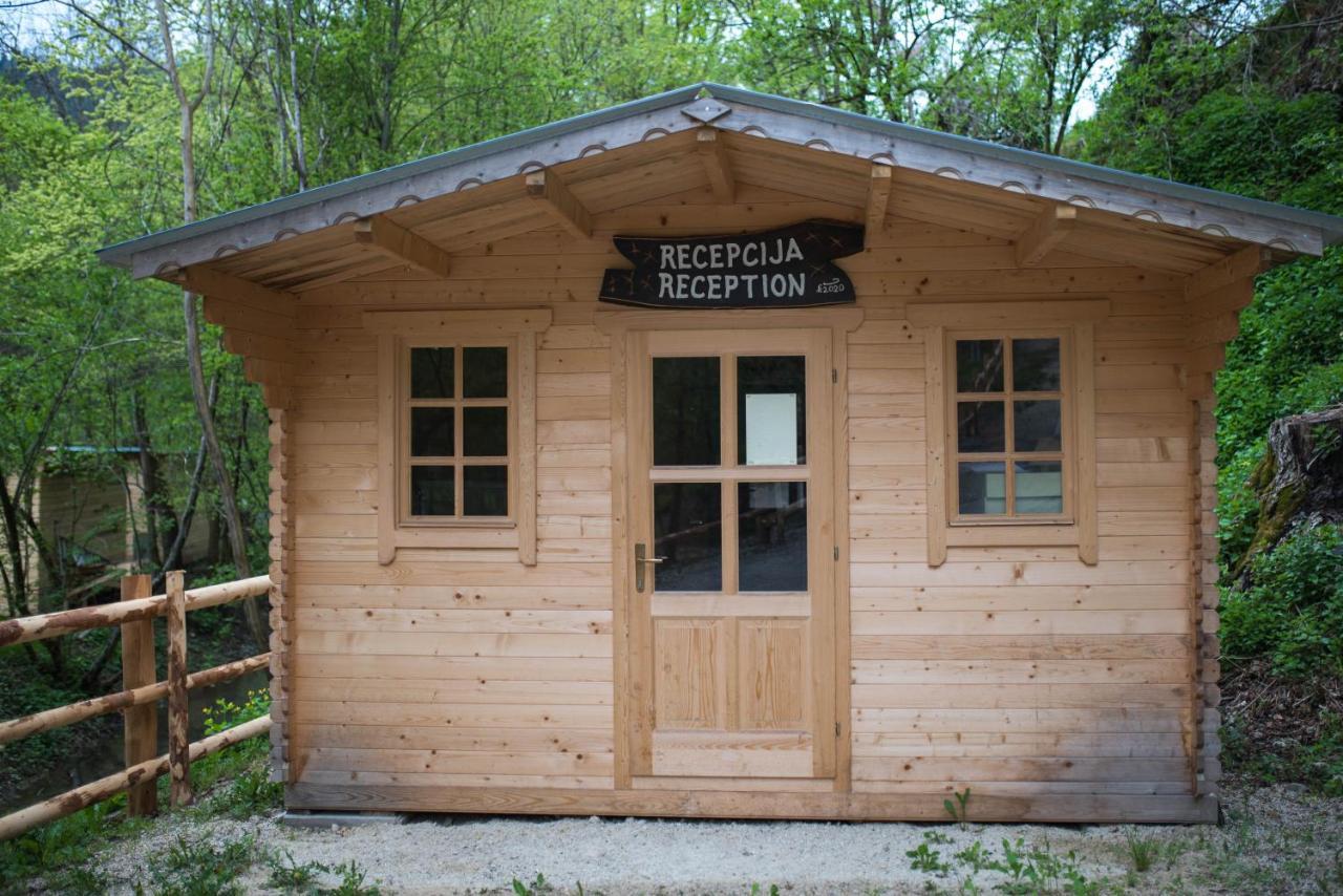 Kamp Na Otoku - Ljubno Ob Savinji Hotel Exterior photo